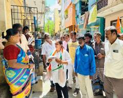 Amirda Varshni collecting grievances door to door